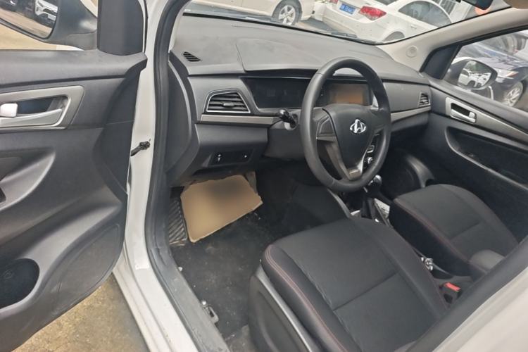 Used CHANGAN OSHAN A600EV 2018 EV model Driver Seat