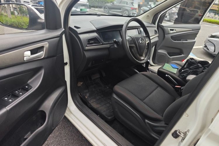 Used CHANGAN OSHAN A600EV 2018 EV model Driver Seat