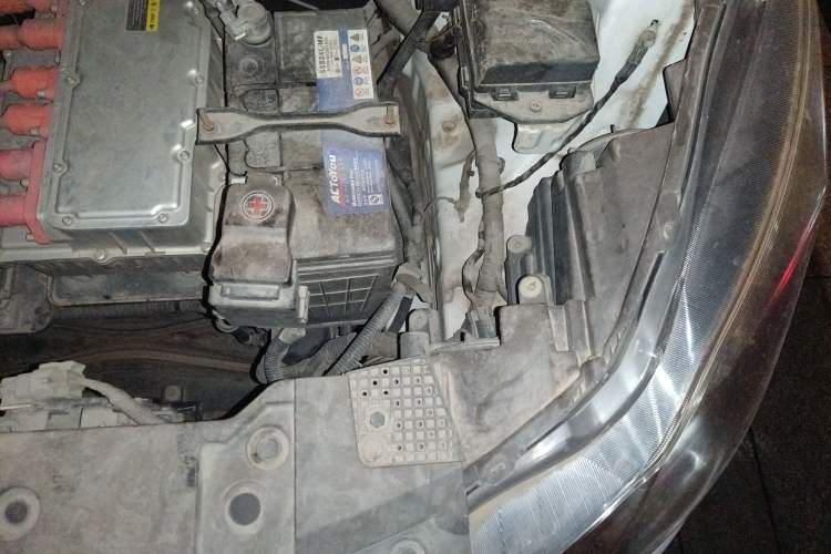 Used CHANGAN OSHAN A600EV 2018 EV model Engine Bay Left