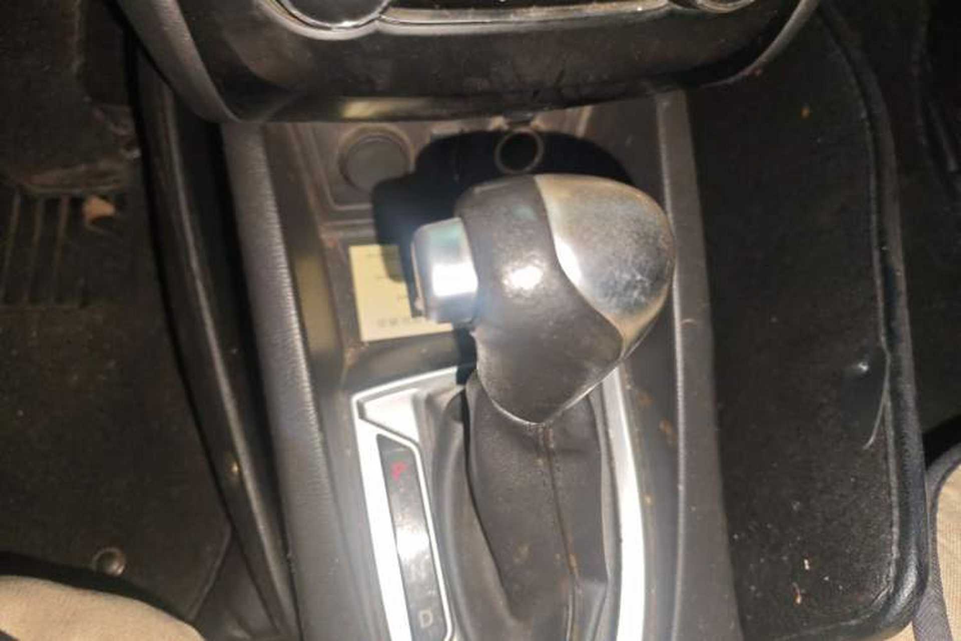Used CHANGAN OSHAN A600EV 2018 EV model Gear Lever