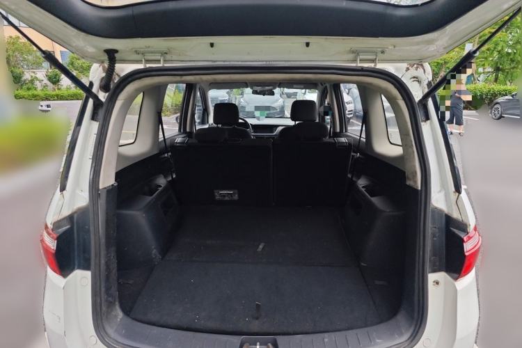 Used CHANGAN OSHAN A600EV 2018 EV model Trunk