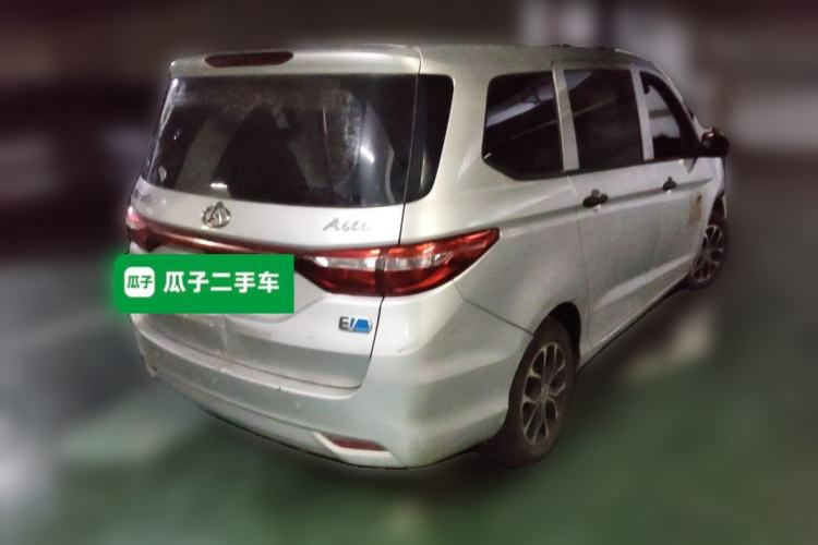Used CHANGAN OSHAN A600EV 2019 Revised Version 5 Seats Rear Right 45 Deg