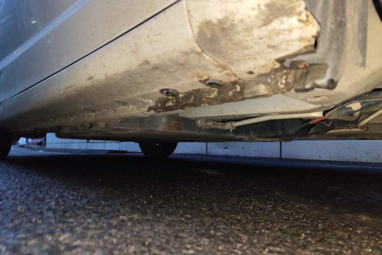 Used CHANGAN OSHAN A600EV 2019 EV model Chassis Front Right