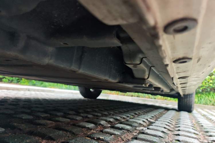 Used CHANGAN OSHAN A600EV 2019 EV model Chassis Rear Right