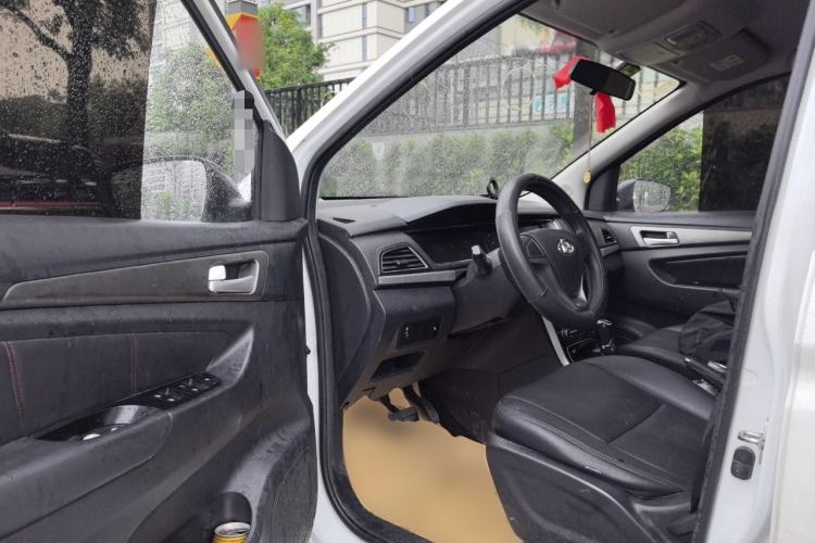 Used CHANGAN OSHAN A600EV 2019 Revised Version 5 Seats Driver Seat