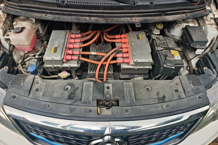 Used CHANGAN OSHAN A600EV 2019 EV model Engine Bay