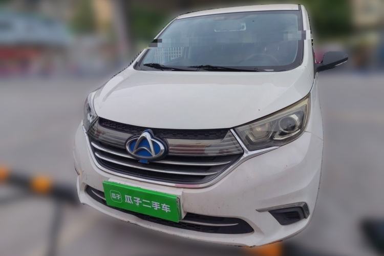 Used CHANGAN OSHAN A600EV 2019 Revised Version 6 Seats Front