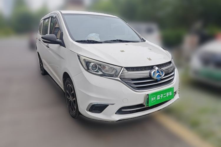 Used CHANGAN OSHAN A600EV 2019 Revised Version 5 Seats Front Right 45 Deg