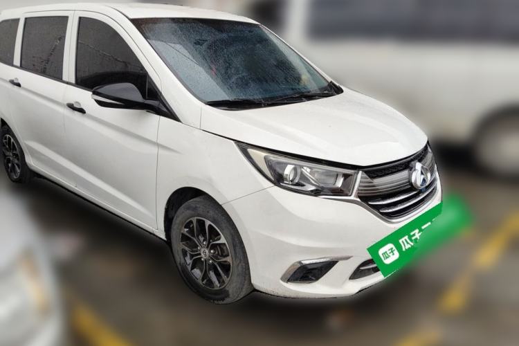 Used CHANGAN OSHAN A600EV 2019 Revised Version 5 Seats Front Right 45 Deg