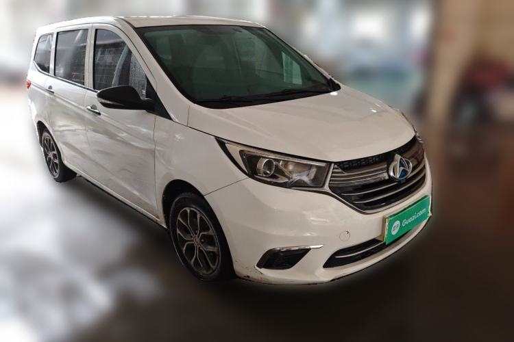 Used CHANGAN OSHAN A600EV 2019 Revised Version 5 Seats Front Right 45 Deg