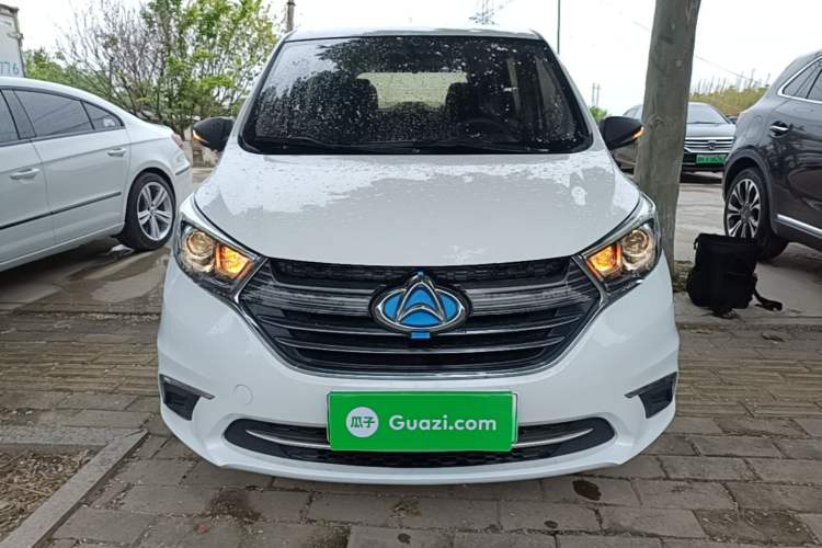 Used CHANGAN OSHAN A600EV 2019 Revised Version 6 Seats Front