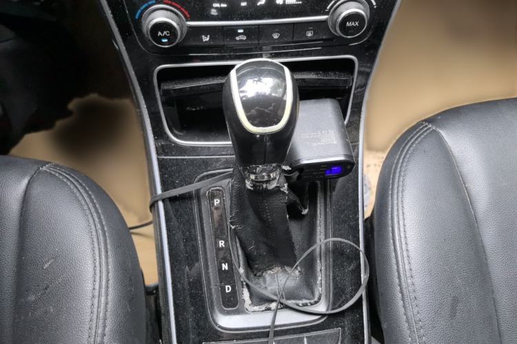 Used CHANGAN OSHAN A600EV 2019 Revised Version 5 Seats Gear Lever