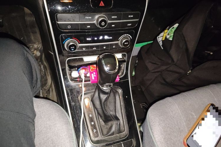 Used CHANGAN OSHAN A600EV 2019 Revised Version 5 Seats Gear Lever