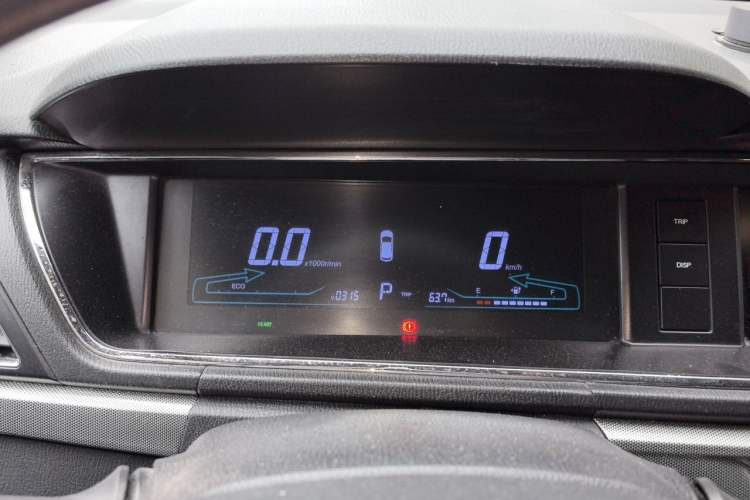 Used CHANGAN OSHAN A600EV 2019 Revised Version 5 Seats Instrument Cluster