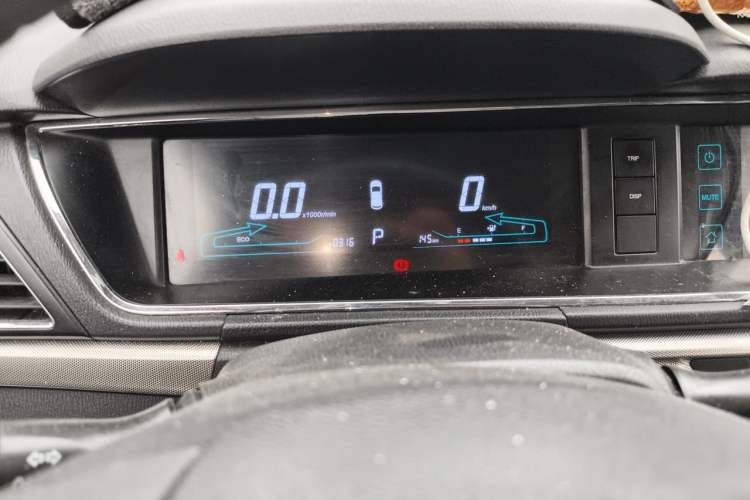 Used CHANGAN OSHAN A600EV 2019 Revised Version 6 Seats Instrument Cluster