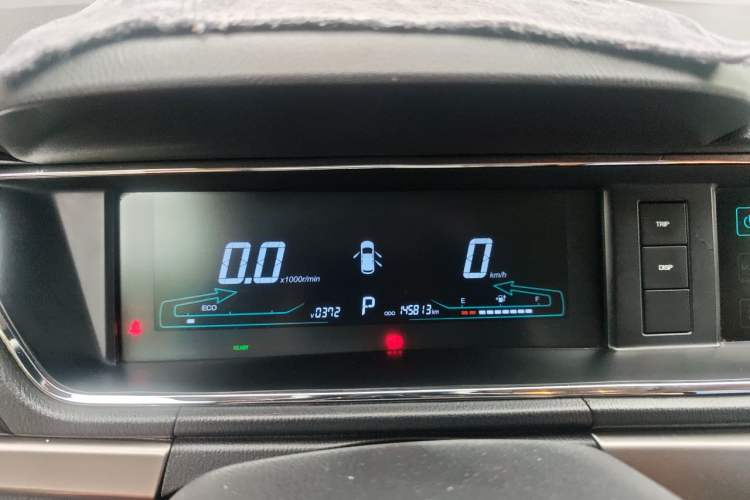 Used CHANGAN OSHAN A600EV 2019 EV model Instrument Cluster