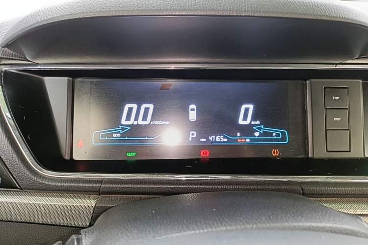 Used CHANGAN OSHAN A600EV 2019 Revised Version 6 Seats Instrument Cluster