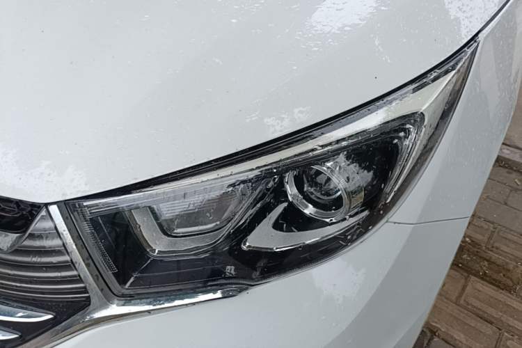Used CHANGAN OSHAN A600EV 2019 Revised Version 6 Seats Left Front Headlight
