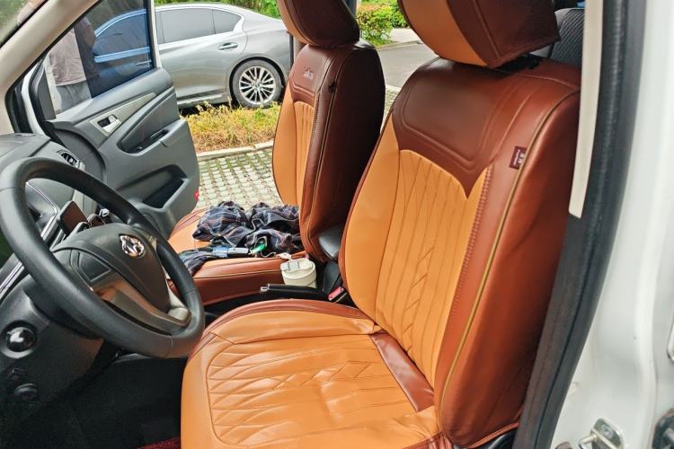 Used CHANGAN OSHAN A600EV 2019 EV model Left Front Seat