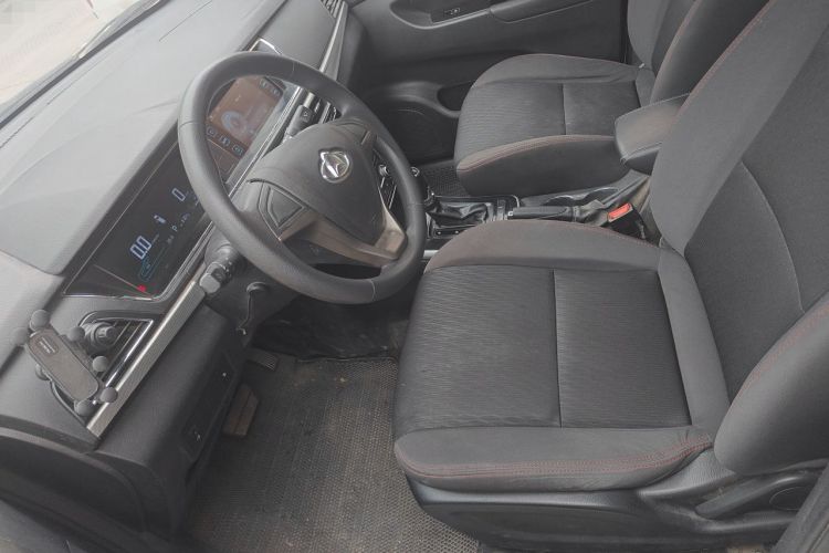 Used CHANGAN OSHAN A600EV 2019 Revised Version 5 Seats Left Front Seat