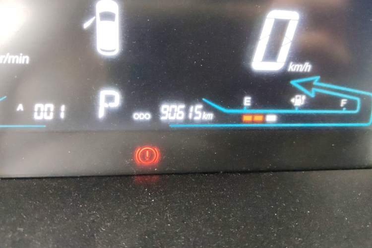 Used CHANGAN OSHAN A600EV 2019 Revised Version 5 Seats Odometer Close Up