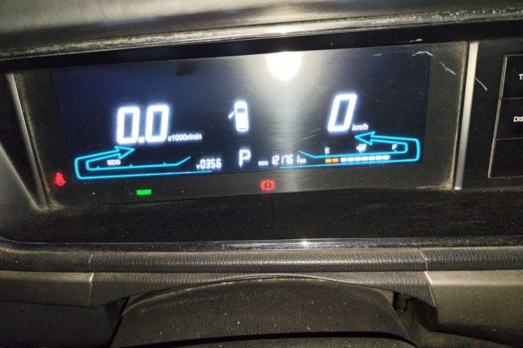 Used CHANGAN OSHAN A600EV 2019 EV model Odometer Close Up