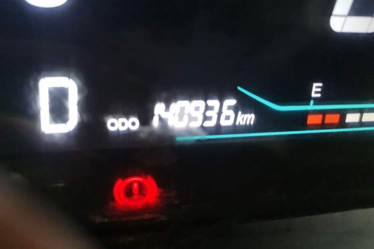 Used CHANGAN OSHAN A600EV 2019 Revised Version 6 Seats Odometer Close Up