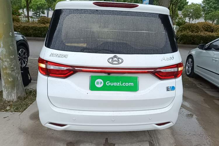 Used CHANGAN OSHAN A600EV 2019 Revised Version 6 Seats Rear