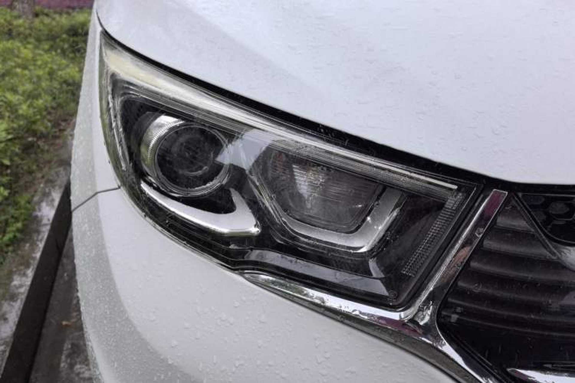 Used CHANGAN OSHAN A600EV 2019 Revised Version 5 Seats Right Front Headlight