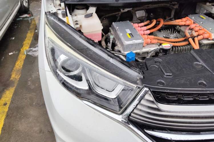 Used CHANGAN OSHAN A600EV 2019 Revised Version 5 Seats Right Front Headlight