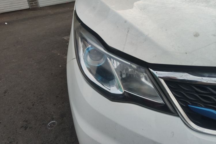 Used CHANGAN OSHAN A600EV 2019 Revised Version 5 Seats Right Front Headlight