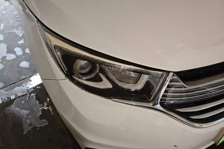 Used CHANGAN OSHAN A600EV 2019 Revised Version 5 Seats Right Front Headlight