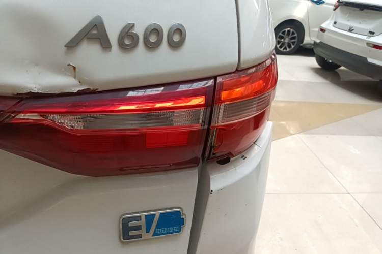 Used CHANGAN OSHAN A600EV 2019 Revised Version 5 Seats Right Rear Taillight