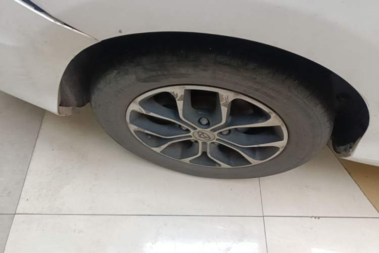 Used CHANGAN OSHAN A600EV 2019 Revised Version 5 Seats Right Rear Wheel Hub