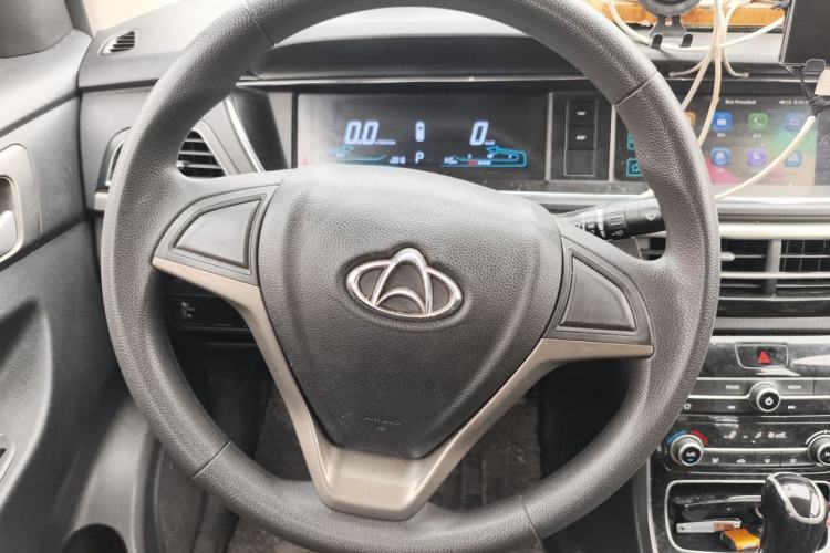 Used CHANGAN OSHAN A600EV 2019 Revised Version 6 Seats Steering Wheel