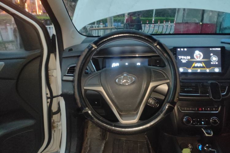 Used CHANGAN OSHAN A600EV 2019 Revised Version 5 Seats Steering Wheel
