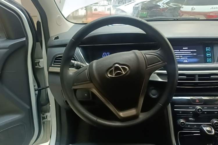 Used CHANGAN OSHAN A600EV 2019 Revised Version 5 Seats Steering Wheel