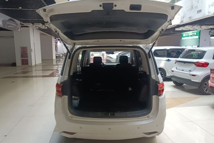 Used CHANGAN OSHAN A600EV 2019 Revised Version 5 Seats Trunk