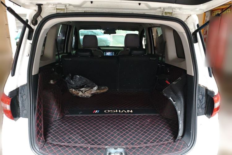 Used CHANGAN OSHAN A600EV 2019 Revised Version 5 Seats Trunk