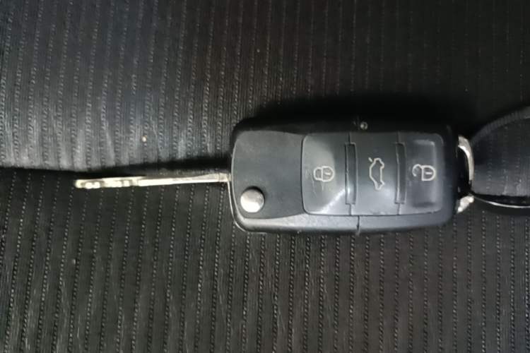 Used CHANGAN OSHAN A600EV 2019 Revised Version 5 Seats Vehicle Key