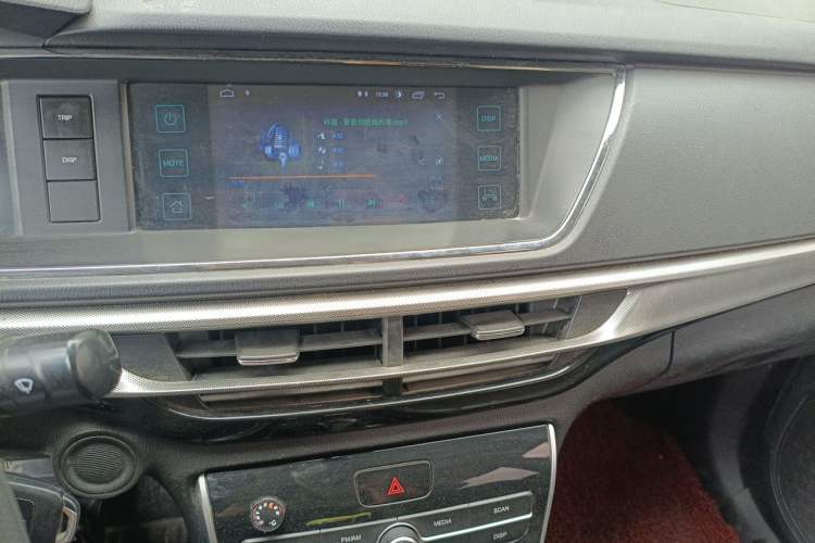 Used CHANGAN OSHAN A600EV 2021 EV model Audio And AC Panel