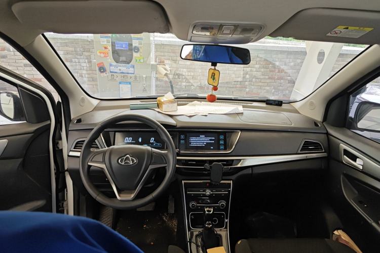 Used CHANGAN OSHAN A600EV 2021 EV model Center Console