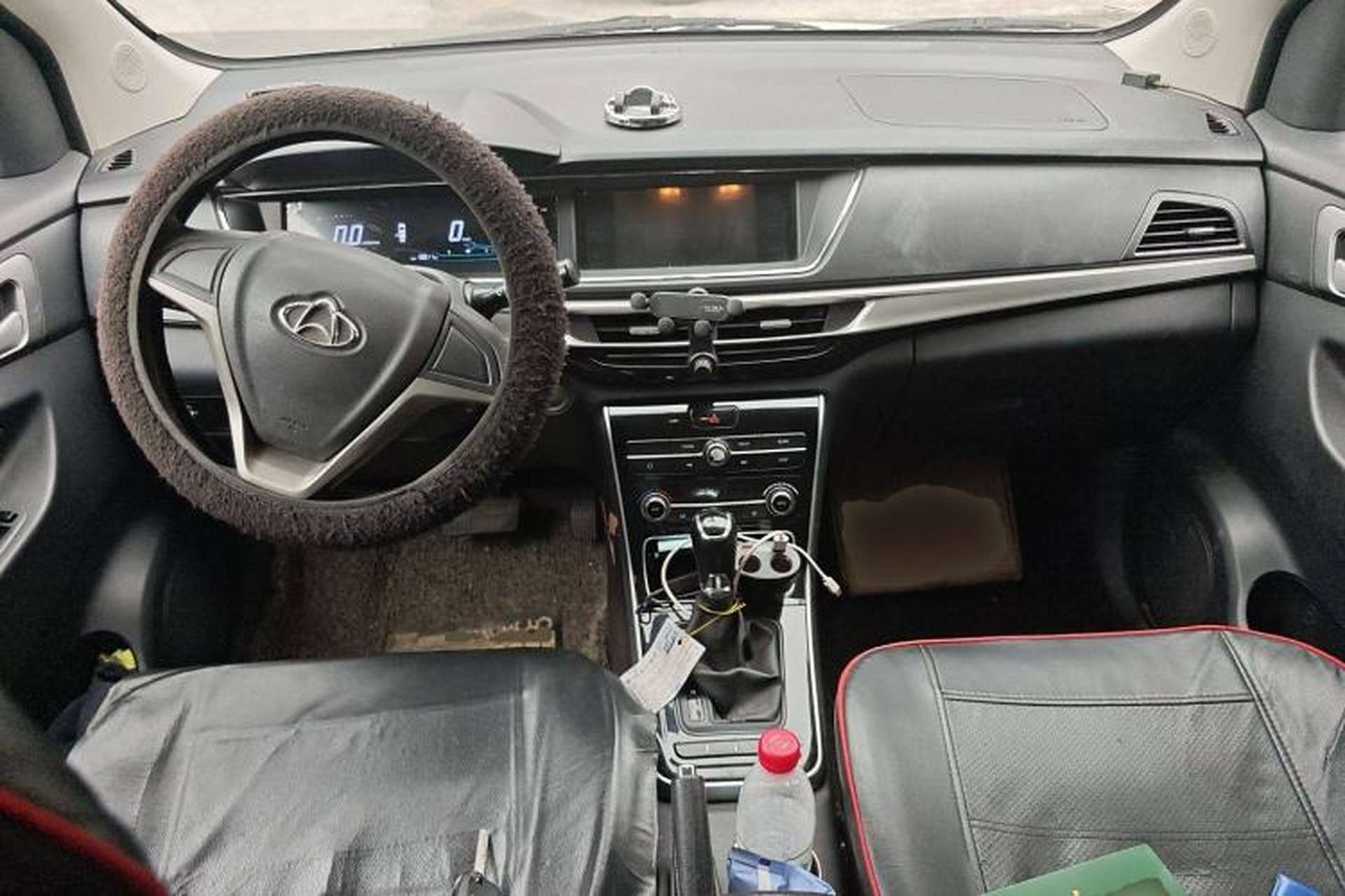 Used CHANGAN OSHAN A600EV 2021 Light & Lively Edition Center Console