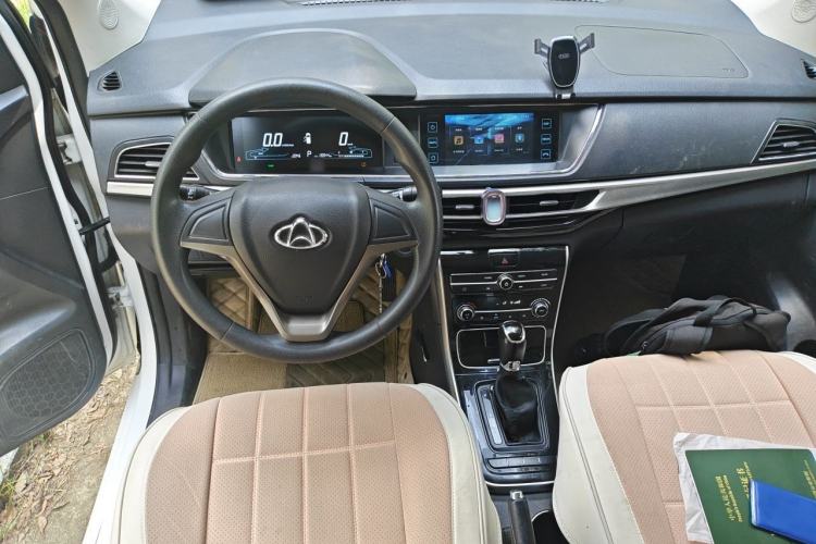 Used CHANGAN OSHAN A600EV 2021 Light & Lively Edition Center Console