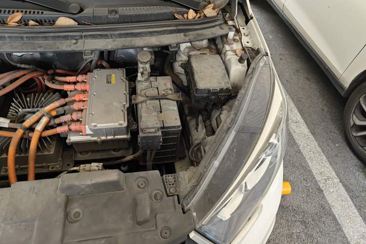 Used CHANGAN OSHAN A600EV 2021 EV model Engine Bay Left