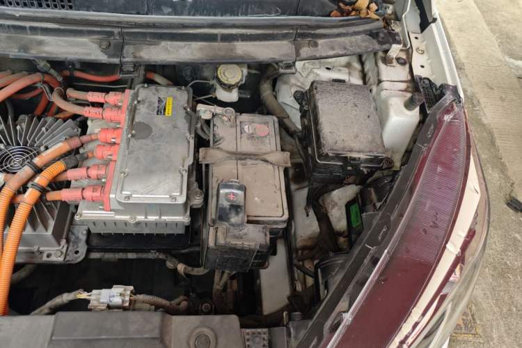 Used CHANGAN OSHAN A600EV 2021 Light & Lively Edition Engine Bay Left