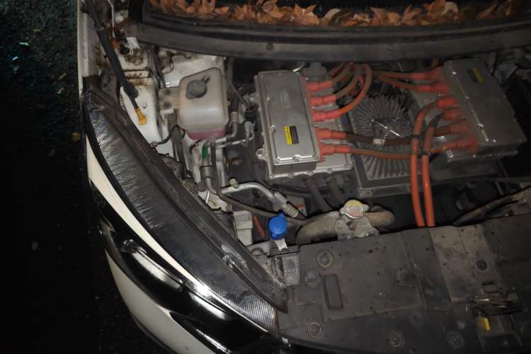 Used CHANGAN OSHAN A600EV 2021 Light & Lively Edition Engine Bay Right