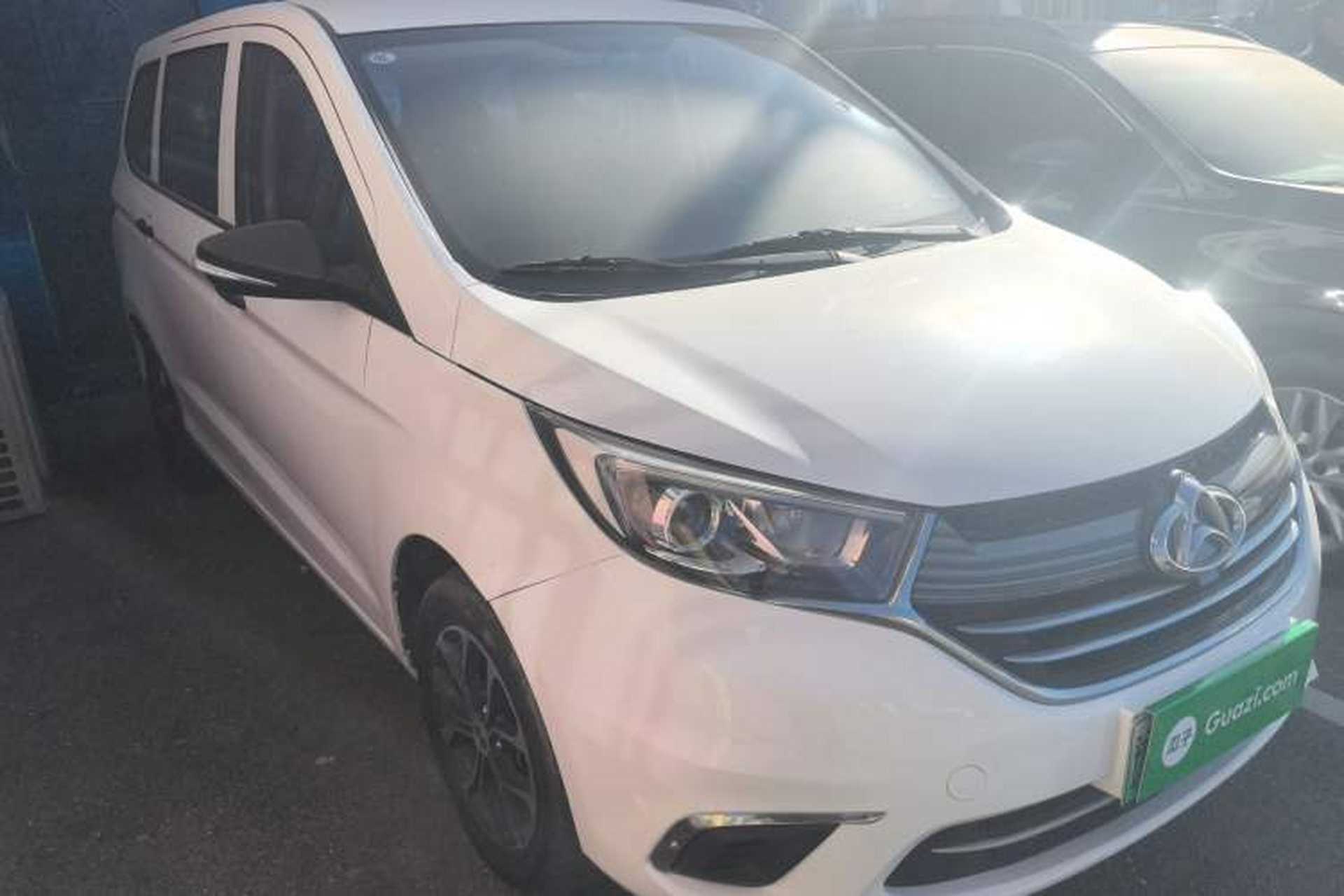 Used CHANGAN OSHAN A600EV 2021 EV model Front Right 45 Deg