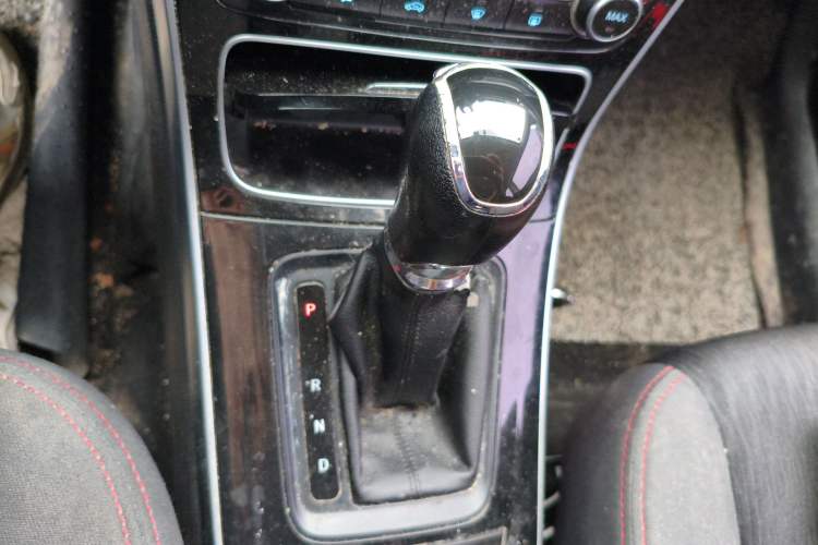Used CHANGAN OSHAN A600EV 2021 EV model Gear Lever