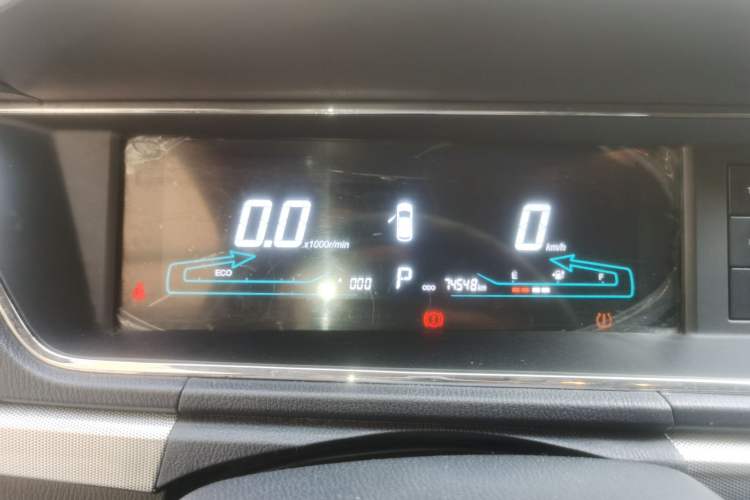 Used CHANGAN OSHAN A600EV 2021 EV model Instrument Cluster